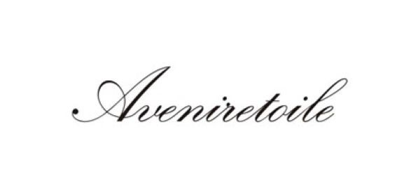 レディースアパレル販売